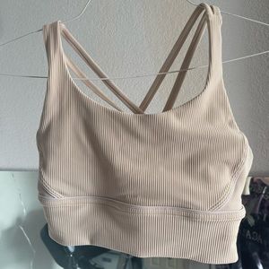 Lululemon sports bra size 4